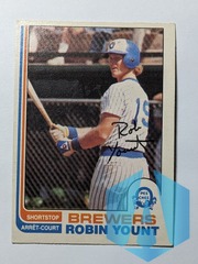 1982 O-Pee-Chee #237 Robin Yount Brewers